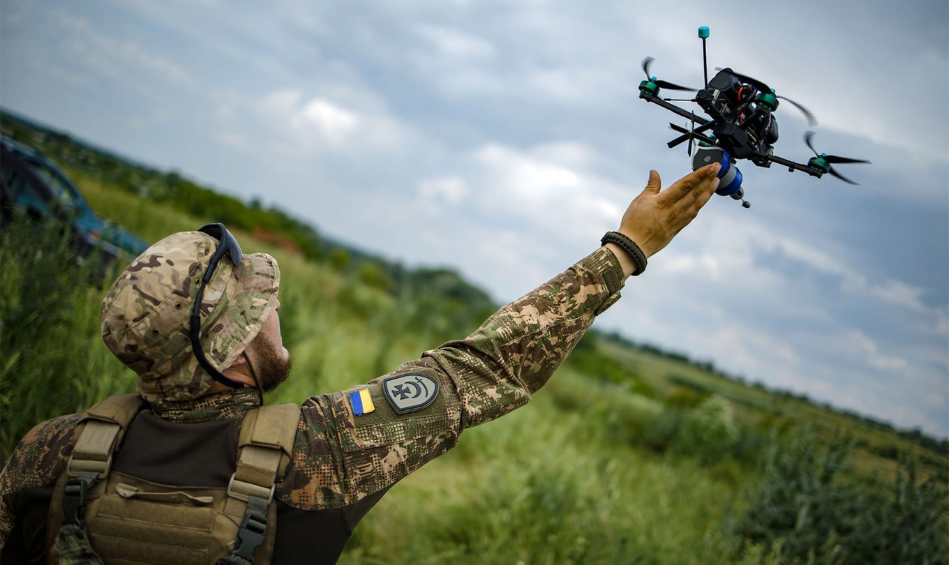 Latvia to Transfer 2500 Drones to Ukraine: First Batch to Arrive in Few Days, Defense Express