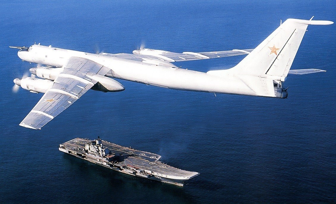 Which Tu-142 Aircraft Were Hit in Taganrog, russia, and What Role Did Ukraine Once Play in Their History?