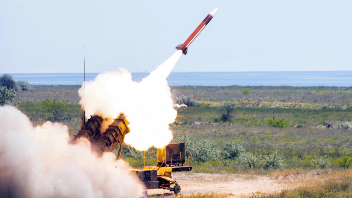 Raytheon Confirms Negotiations with Ukraine Over Patriot Missile Production License, Defense Express
