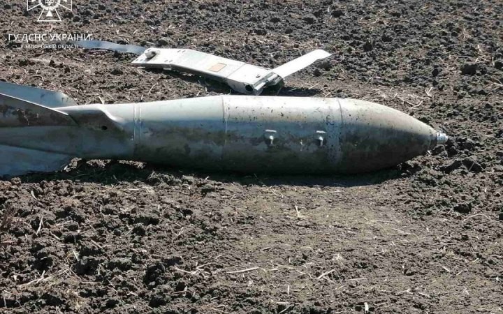 Occupiers Stopped Using Guided Air Bombs In the Kherson Region, As a Result of russia’s Fighter Jets Massive Destruction, KAB-500 aerial bomb with a kit that transforms the bomb into a glide bomb with satellite navigation, Defense Express