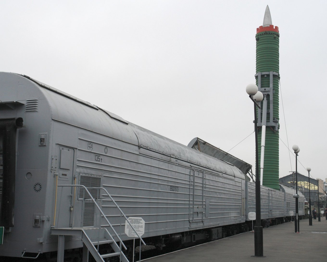 RT-23UTTH Molodets rail-mobile ballistic missile system (NATO reporting name: SS-24 Scalpel) — system view