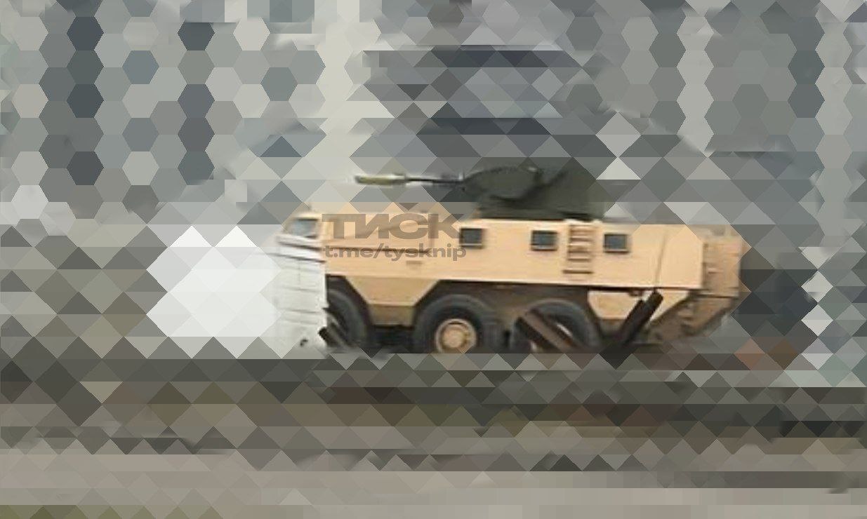 A VAB Mk3 equipped with a Sich RCWS spotted in Ukraine / Defense Express / French VAB Mk3 Fights in Ukraine Equipped With Locally-Made Sich Turret