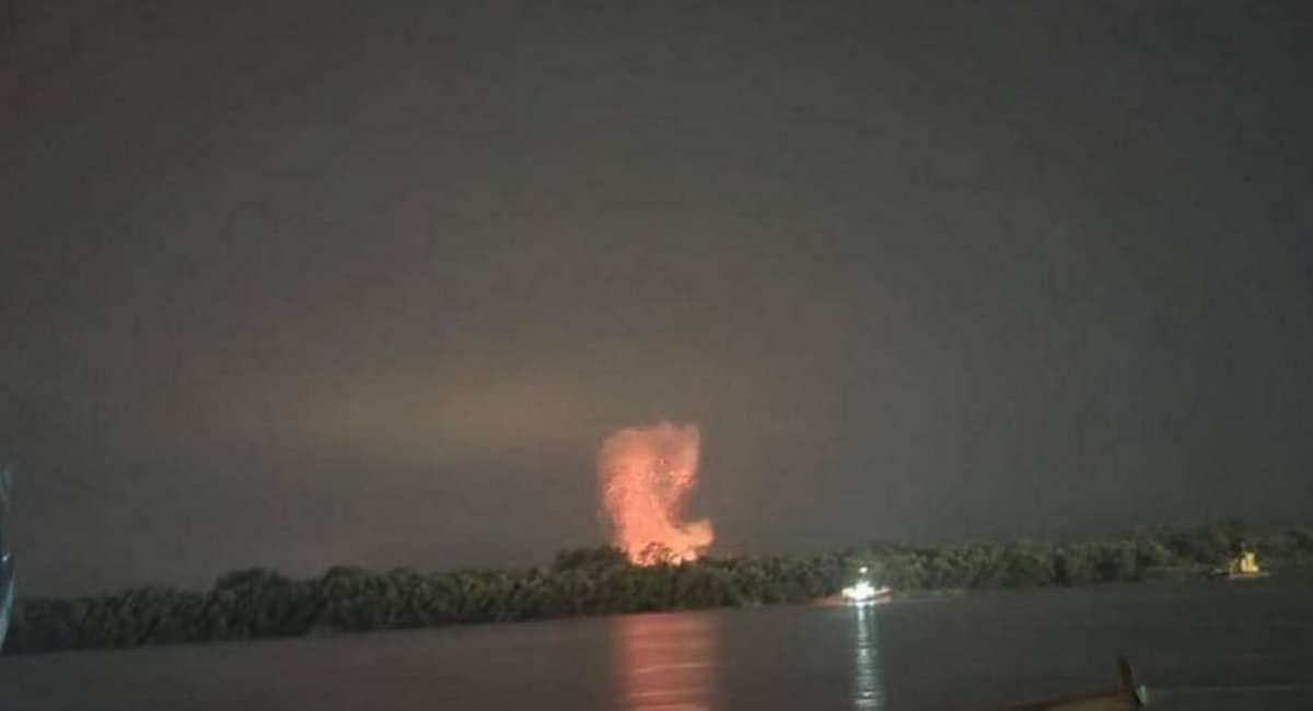 The Romanian Ministry of Defense has implemented “enhanced security measures on land, at sea and in the country’s airspace”, but denies the attack Defense Express Romanian Media Showed the Site Where It Appears the Shahed Drone Crashed (Video)