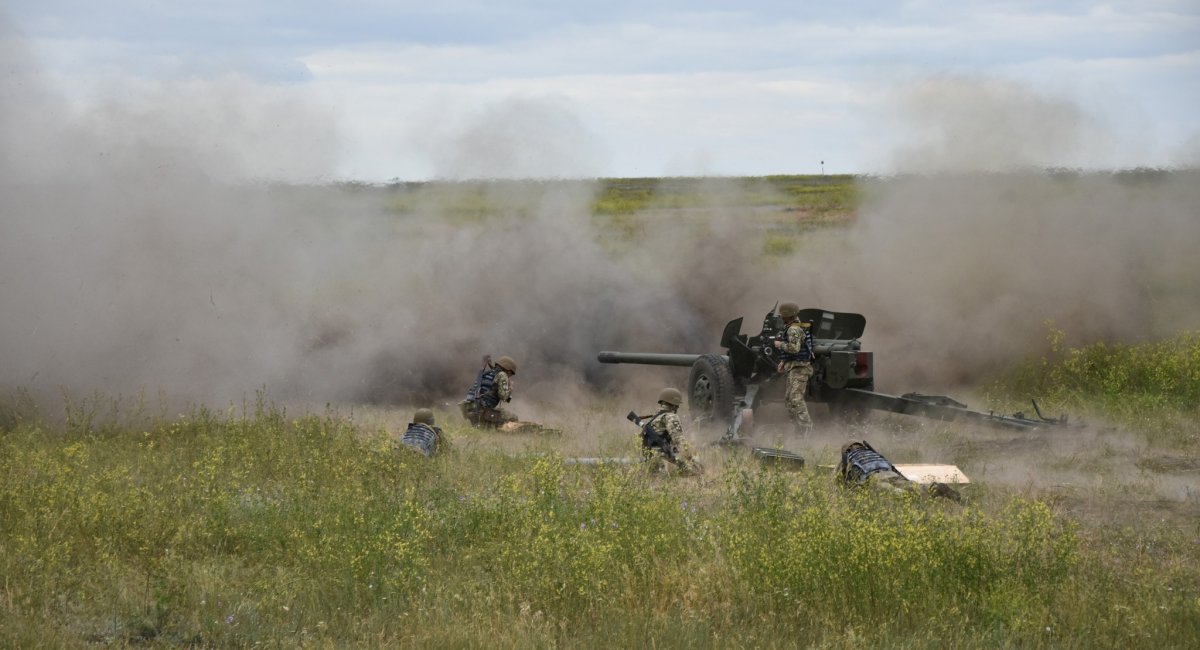 Bulgaria Supplies Shells For Ukraine’s 100mm MT-12 Rapira Anti-Tank Guns, Defense Express, war in Ukraine, Russian-Ukrainian war