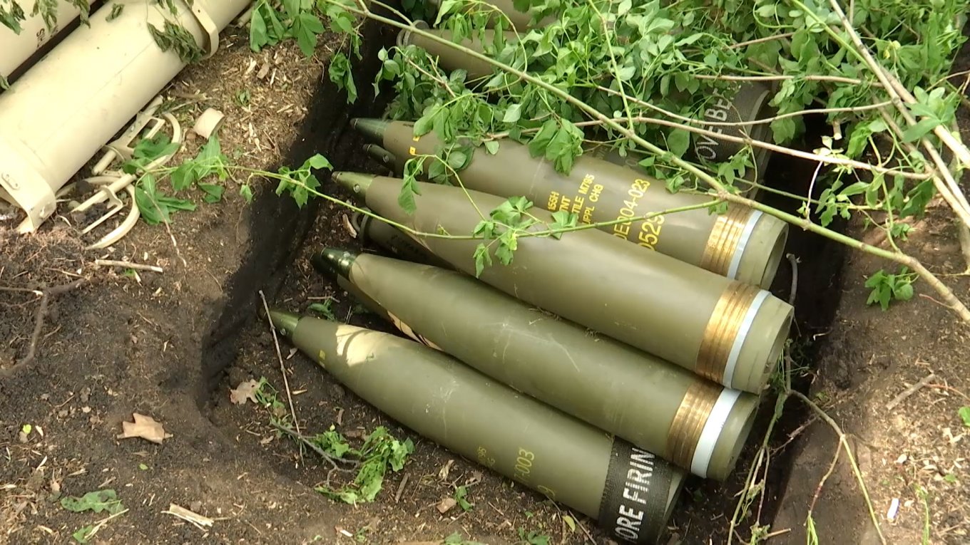 M795 projectiles, American M777 Howitzers in Ukraine in All Details, Defense Express