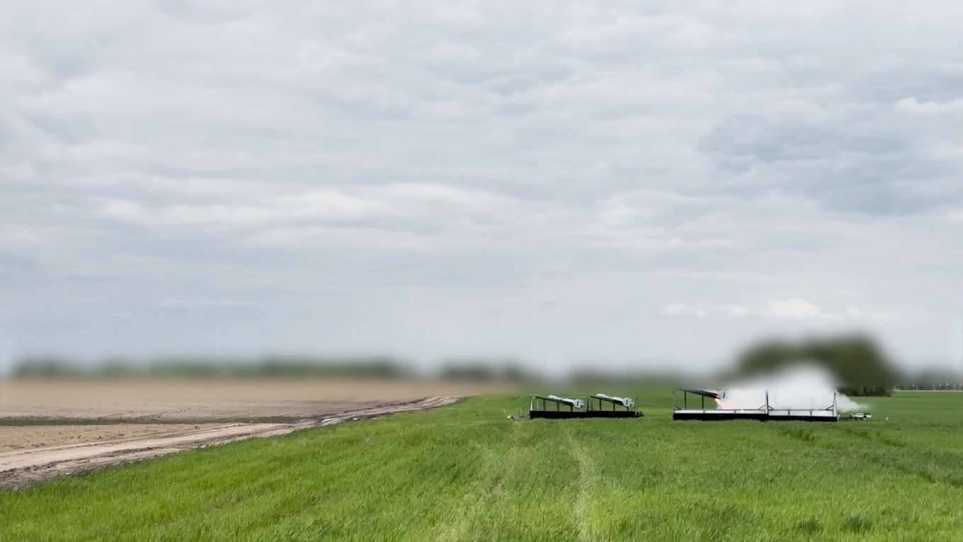 The Artemis ALM-20 drone Defense Express Auterion Shows Test Footage of the Artemis ALM-20 – the AI-Guided Drone Used in Attacks on russia