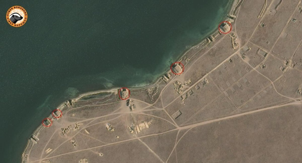 A satellite image of the naval drone port on Lake Donuzlav in the temporarily occupied Crimea / Photo credit: t.me/kiber_boroshn