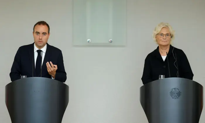 Christine Lambrecht and her French counterpart Sébastien Lecornu in Berlin, France and Germany Will Continue Support Ukraine With Arms and Training Despite Putin's Statements,  Defense Express