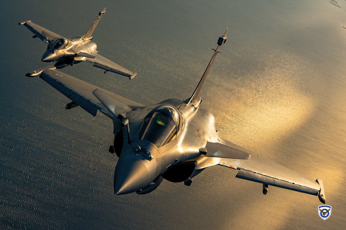 First Dassault Rafale fighter jets arrived in Greece on January 19th, 2022 / Defense Express / Greek Media Says Turkiye Would Reverse-Engineer Meteor Missile