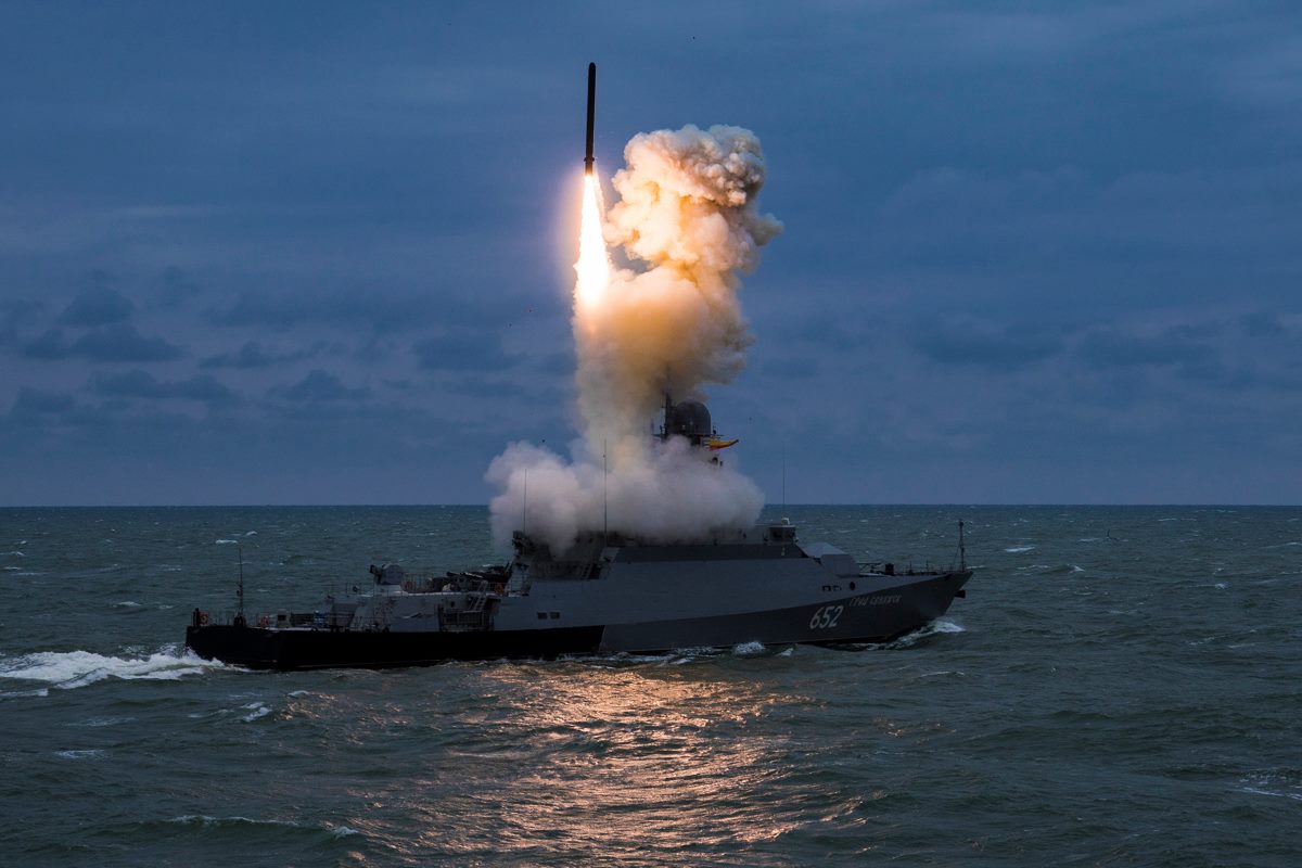 Kalibr cruise missile launch, Ukraine’s Defense Intelligence Says Explosion in Dzhankoi Destroyed russia's Kalibr Cruise Missiles, Defense Express