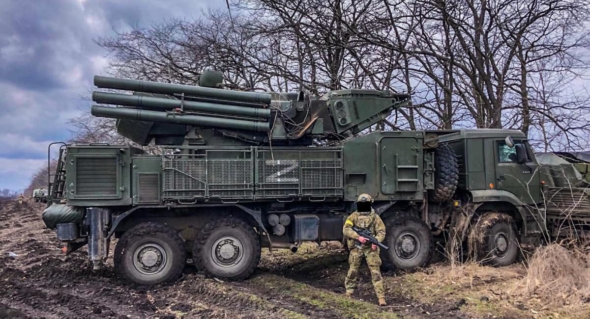 Pantsir-S1 air defense system that was captured by Ukrainian military as a trophy, Defense Express