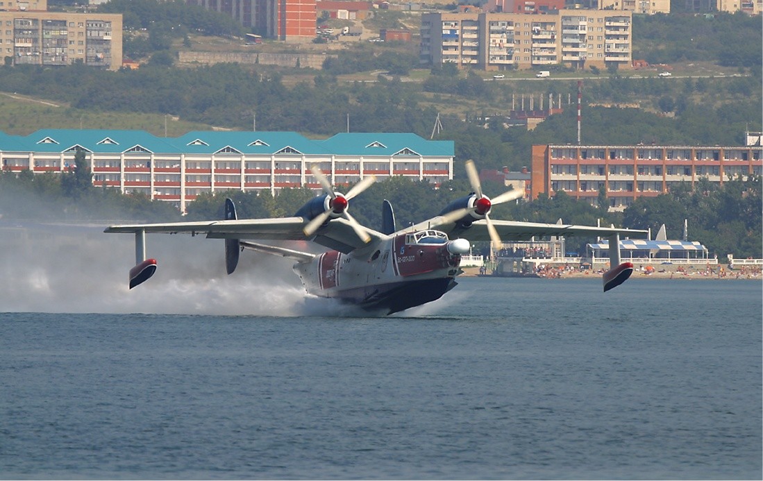 Be-12 takes off water in Gelendzhik, russia. September 2004