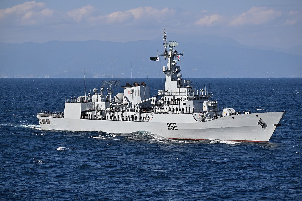 Pakistani Navy Shamsheer F-22P frigate
