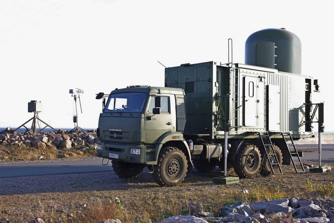 Ukrainian Forces Strike russian Protivnik, Parol Radars and S-400 Launcher in Crimea, Defense Express