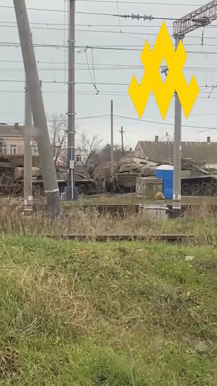 Ukrainian partisans say russians Have Problems with Equipment and Increasingly Use Outdated Weapon Like T-62 Tanks, Defense Express