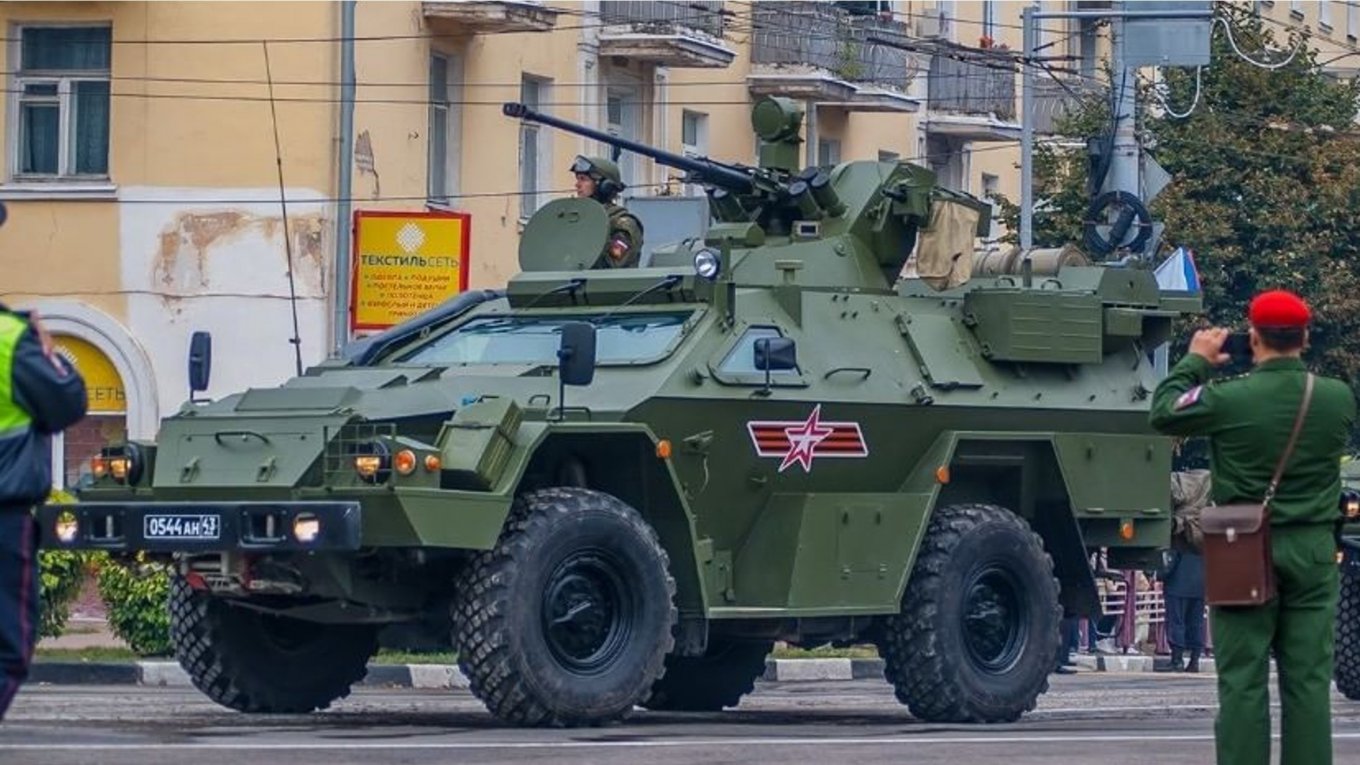 Vystrel with a standard MB2-03 weapon station / Defense Express / K-43269 Vystrel, the Weird-Looking Armored Car russians Use to Escort Nuclear Weapons