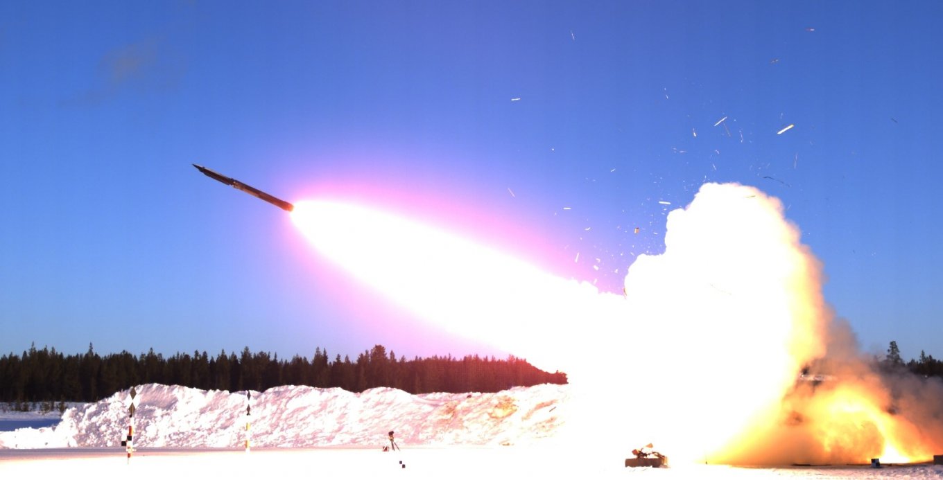 Illustrative photo: GLSDB launch / Defense Express / Ukraine to Receive Brand New U.S. Weapon, the ERAM: Capabilities and Pitfalls