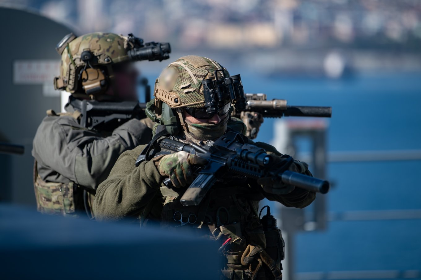 US deploys Delta, SEAL Team 6, Venezuela Op veterans to UK