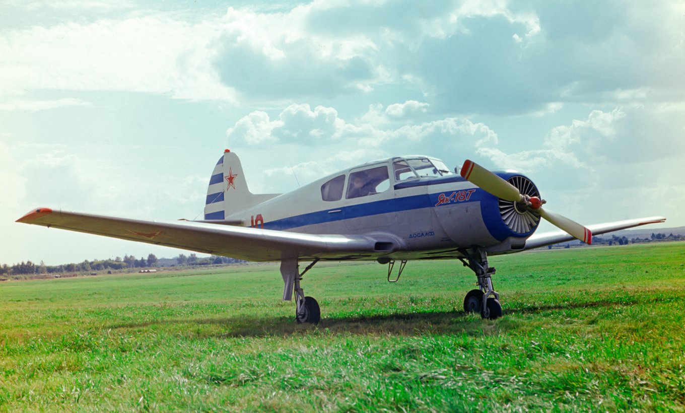 Yak-18T