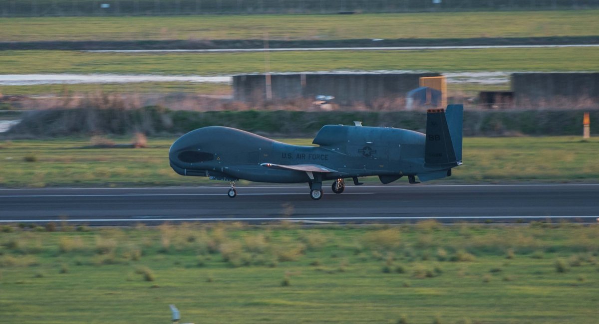 Illustrative image of the RQ-4 Global Hawk strategic reconnaissance UAV, 1350 Days of russia-Ukraine War – russian Casualties in Ukraine