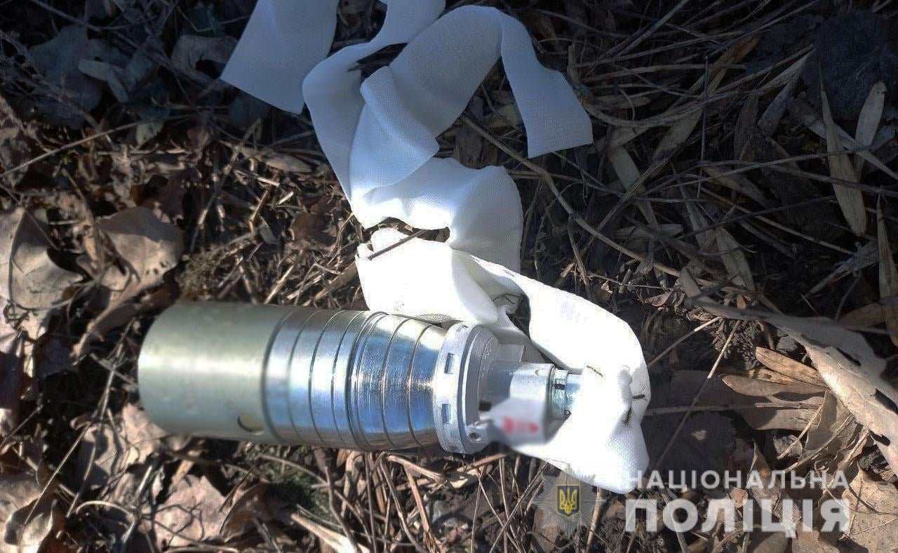 The Ministry of Internal Affairs of Ukraine, Enemy strikes with banned cluster munitions at Krasnohorivka, Defense Express