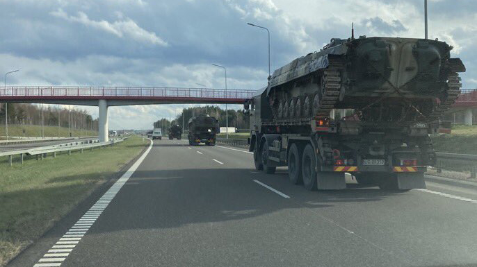 Defense Express / A picture of T-72s being transported east on a Polish highway appeared a few days ago, according to the Visegrad 24 / Poland is Sending Tank to Support Ukraine... or Does It?