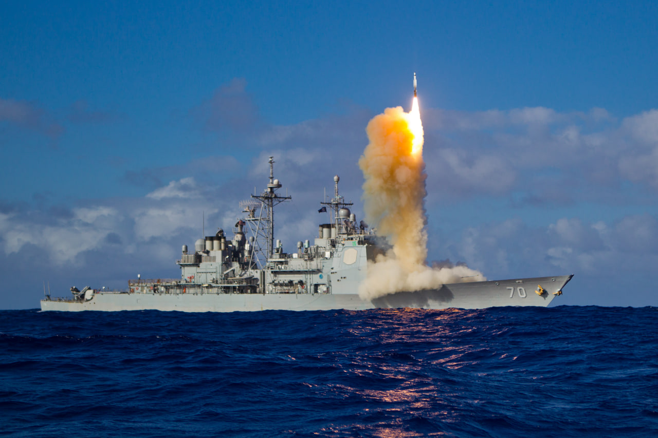SM-3 missile launch from USS Lake Erie (CG 70) missile cruiser of U.S. Navy / Photo credit: U.S. DoD