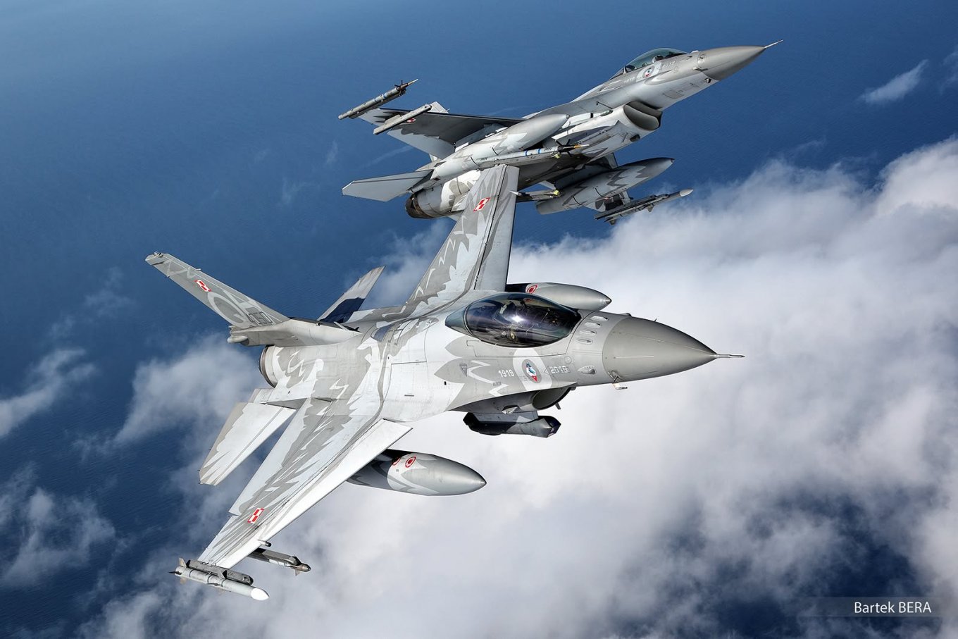 Why Did Poland Fail Again to Intercept russian Cruise Missile That Flew 100 km Into Its Airspace?, Defense Express