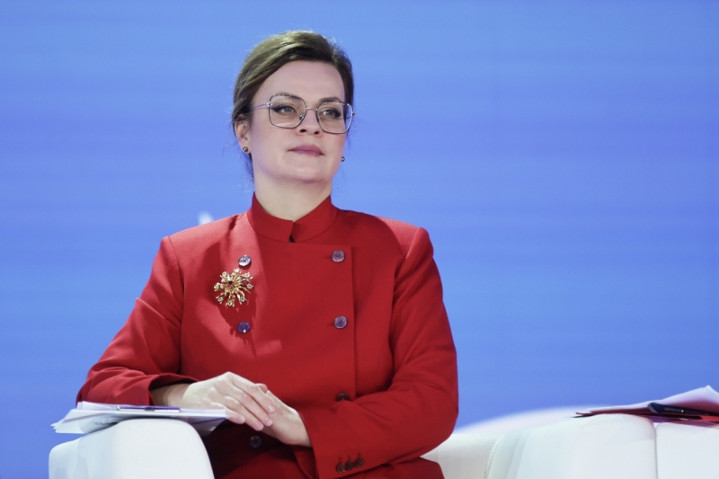 Anna Tsivileva Defense Express The UK Defense Intelligence Analyzes the Way of Putin’s Niece from Medical Supplies to the Kremlin’s Defense Secretary