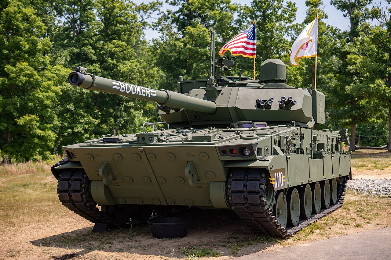 The M10 Booker, based on General Dynamics Land Systems Griffin / Defense Express / How Pentagon's Reshuffling of M10 Booker Requirements Ousted the Only Tank That Checked All the Boxes