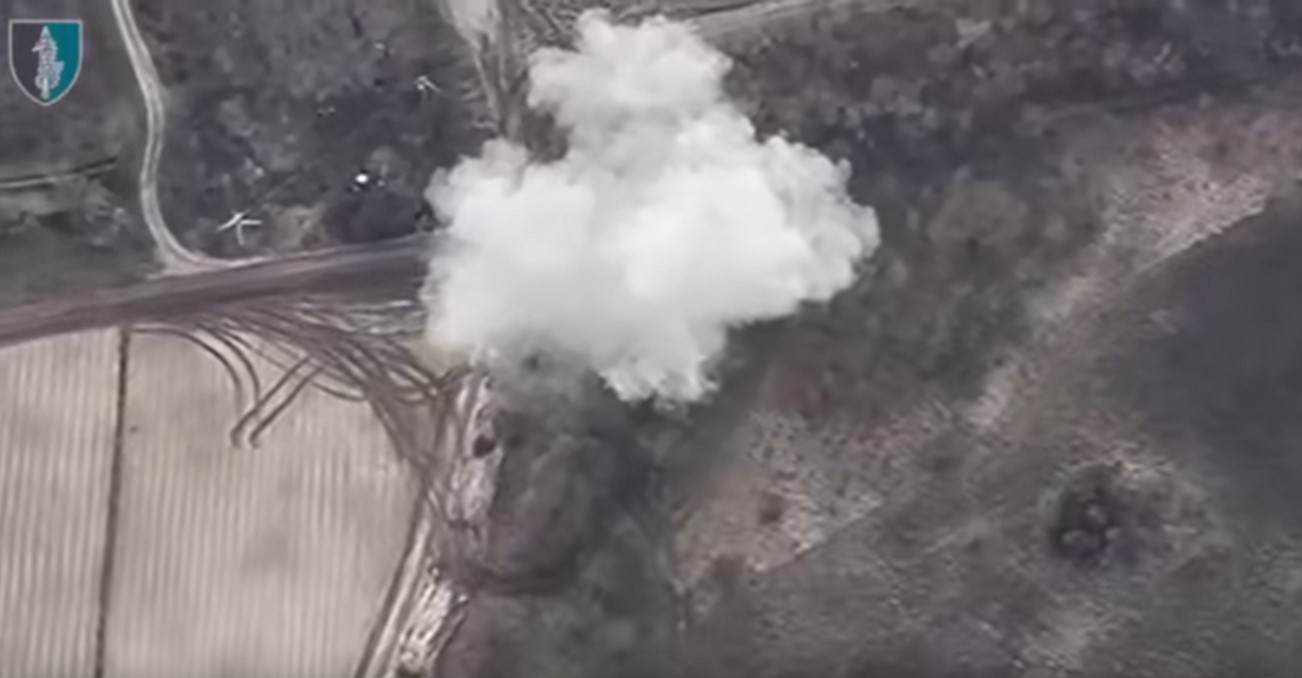 Ukrainian Military Destroyed The Russian Strela-10 Air-Defense Missile ...