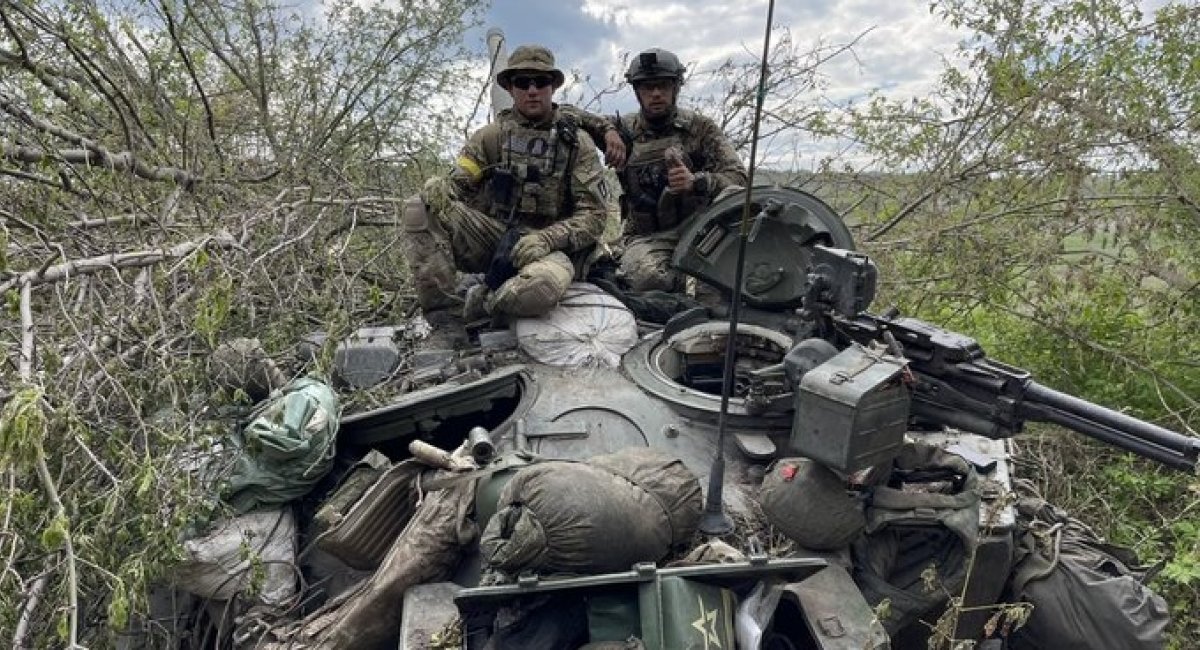 A Russian T-72B3 tank was captured by the Ukrainian SSO forces recently in the East, Defense Express