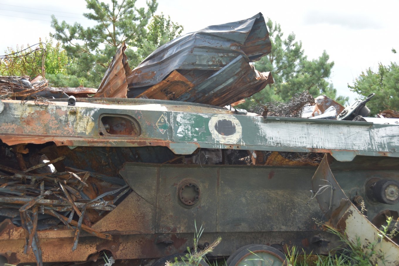 Ukrainian Soil Absorbs russian Armor. Spectacular Photos By the Armed Forces Of Ukraine, Defense Express, war in Ukraine, Russian-Ukrainian war