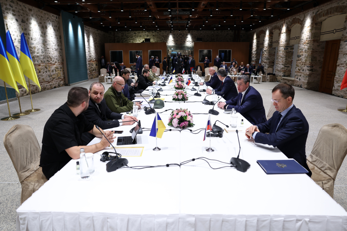 Meeting of heads of delegations of Ukraine and Russia being held in Istanbul, Defense Express, war in Ukraine, Russia-Ukraine war