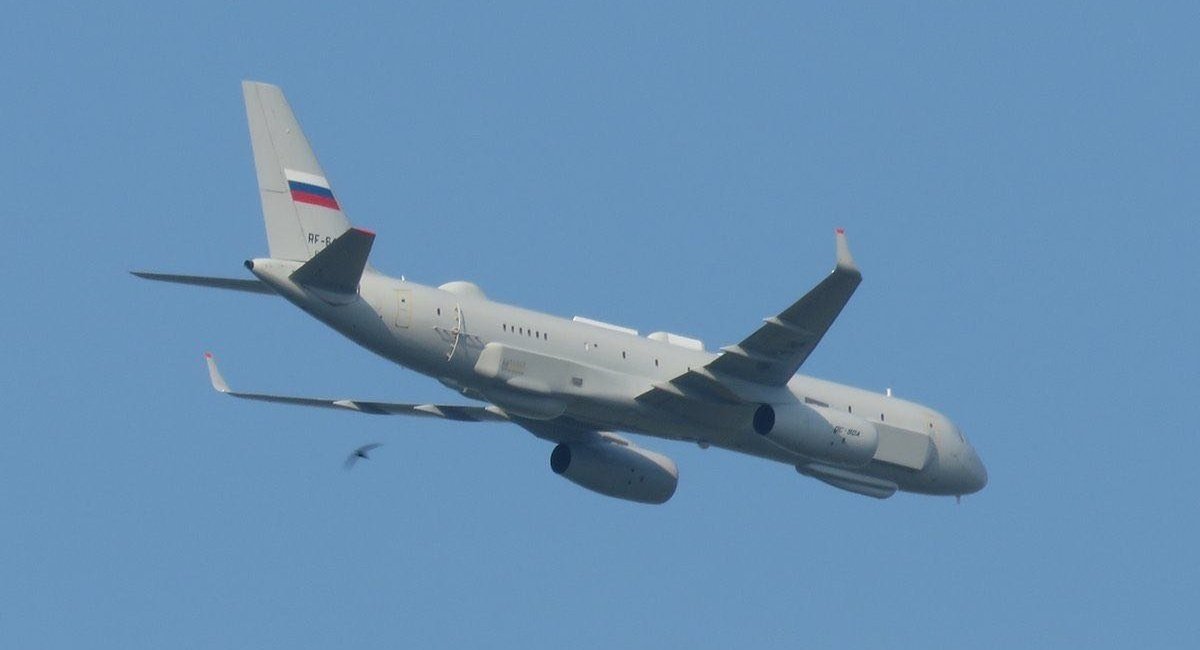 The Tu-214R aircraft Defense Express russia Eyes the Tu-214 Airliner as Makeshift Bomber: Desperation or Design?