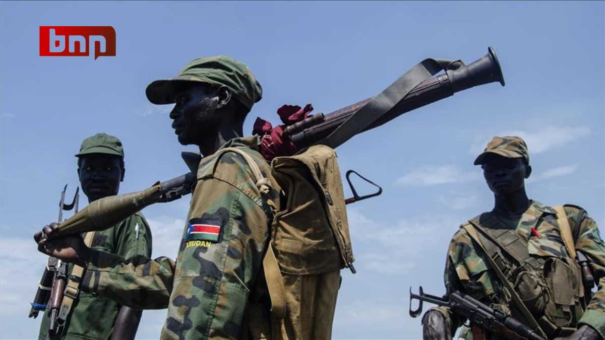 Battles Over the Hierarchy In Sudan: Armored Vehicles On the Streets, Airstrikes And Assaults On Bases, Defense Express, war in Ukraine, Russian-Ukrainian war