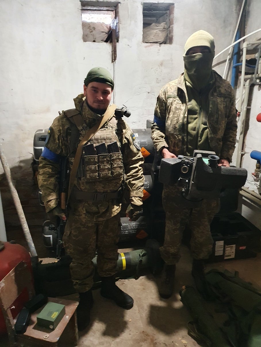 ATGM operator Anatoliy with his co-crewman, 128th Independent Mountain Assault Thranscarpathia Brigade, Javelin vs NLAW, Defense Express