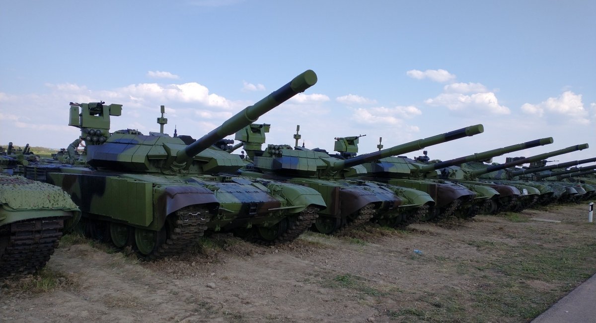 Xe tăng M-84SA1 hiện đại của Serbia / / Defense Express / Sự khác biệt chính giữa xe tăng T-72M1 và xe tăng M-84 mà Croatia đang chuyển giao cho Ukraine