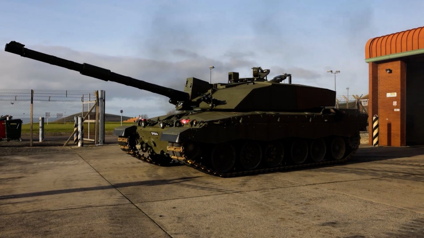 The UK Ministry of Defense Published a Detailed Video on How Ukrainian Tankers Mastered the Challenger 2 Tank, Defense Express