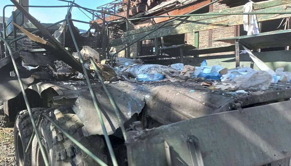Defense Express / russians opened fire on evacuation vehicle during the ceasefire in Mariupol / Day 72nd of War Between Ukraine and Russian Federation (Live Updates)