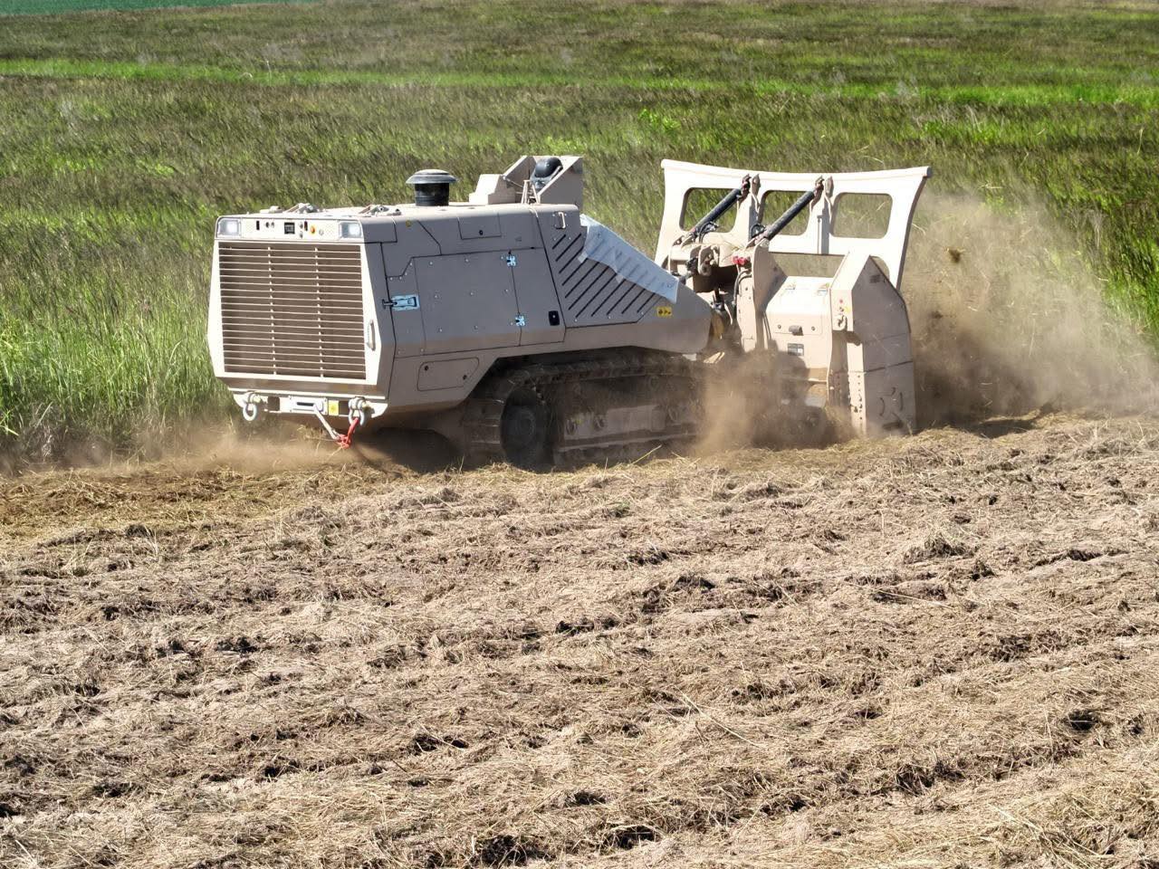 The GCS-200 demining machine Defense Express Remote-Operated GCS-200 Vehicles Have Made 45 Hectares Safe Again in Chernihiv Region (Photos)