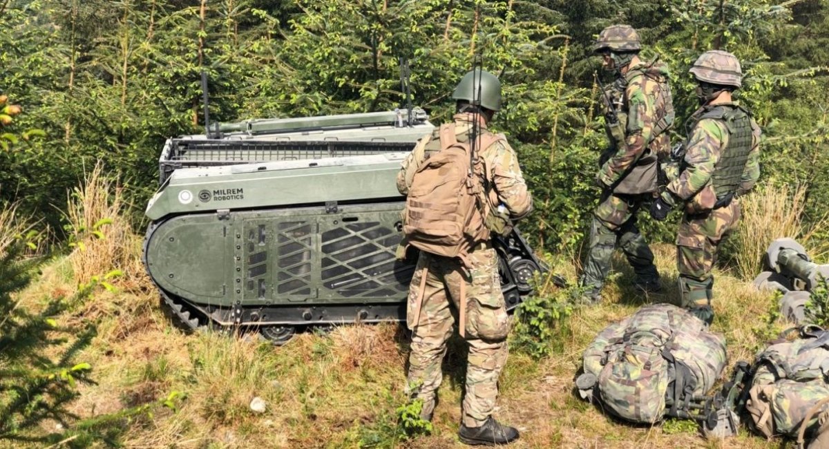 Illustrative photo: THeMIS UGV