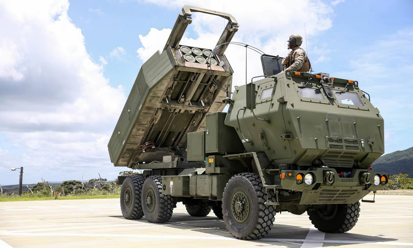 Defence Express,HIMARS - high mobility artillery rocket system / Illustrative photo from open sources