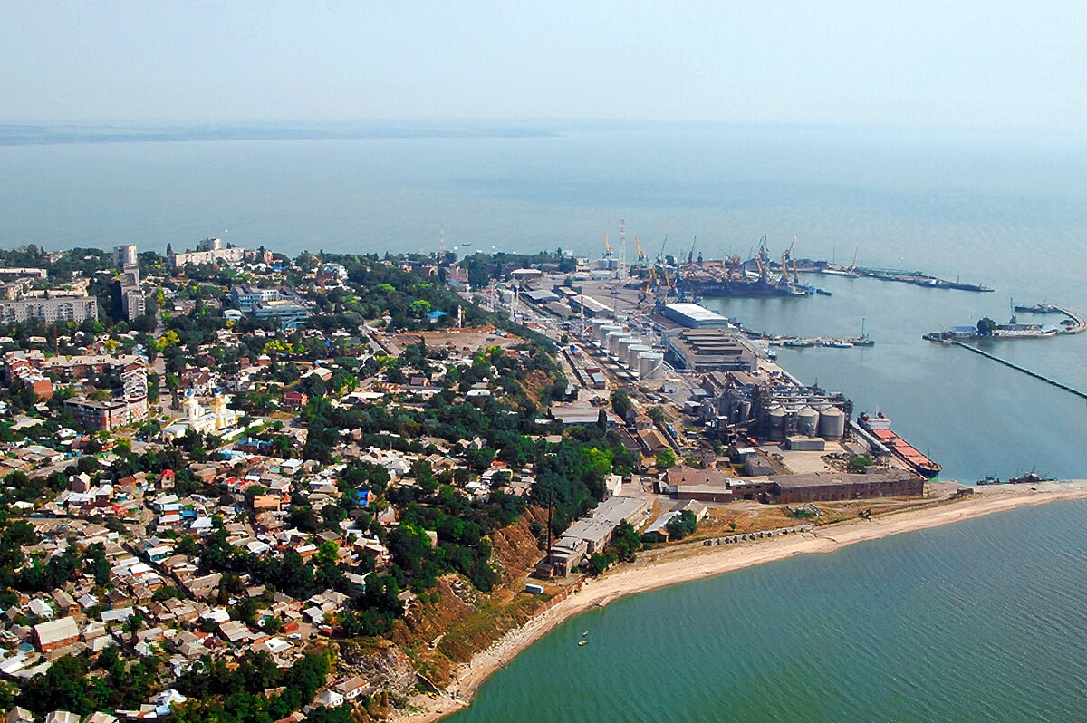 The seaport in Taganrog, Defense Express