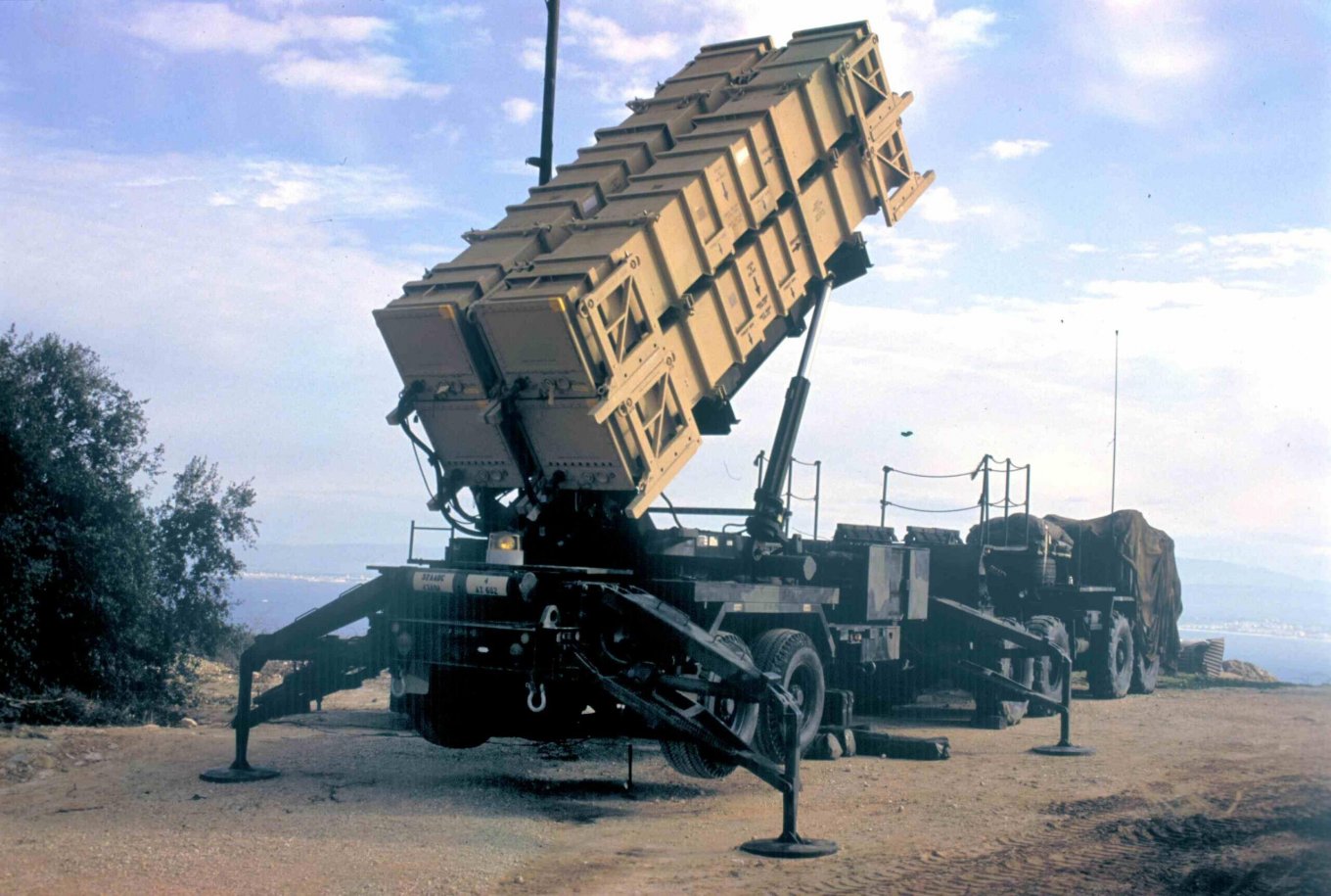 Defence Express / Position of the American Patriot missile system in Israel during Operation Desert Storm in 1991, photo by Noam Wind/ Photo credit: Israel Ministry of Defense Archive