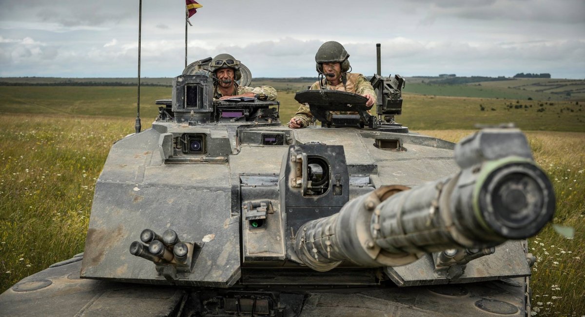 British Challenger 2 tank