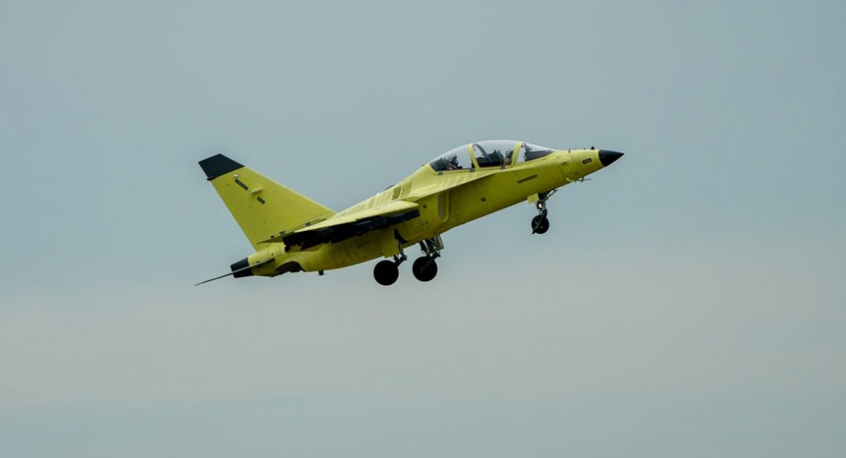 Yak-130M test sample during first flight in June 2026 / Open source photo