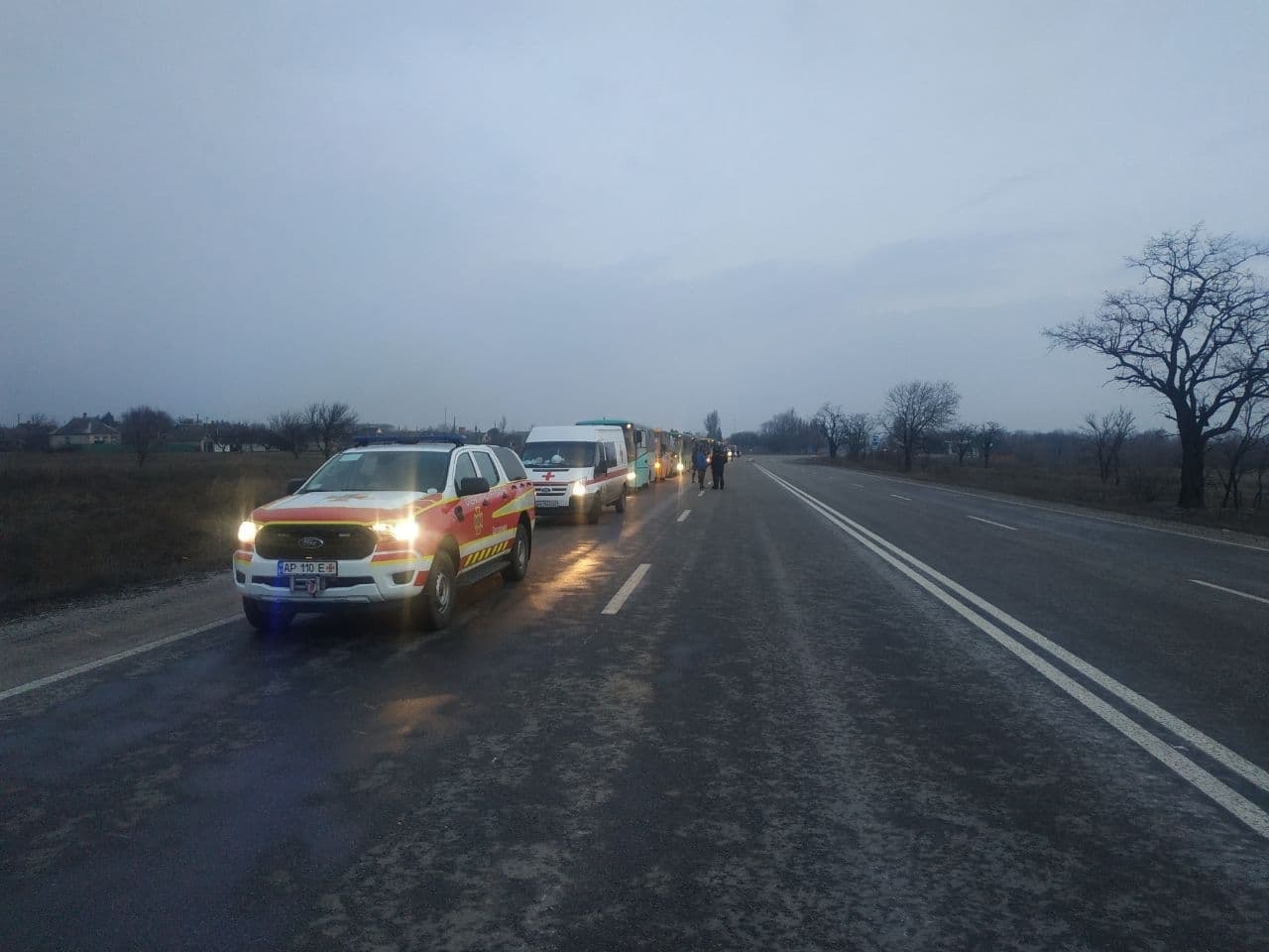 Defense Express / The evacuation column of 12 buses and 100 cars arrived in Zaporizhzhia city / Day 14th of Ukraine's Defense Against Russian Invasion (Live Updates)