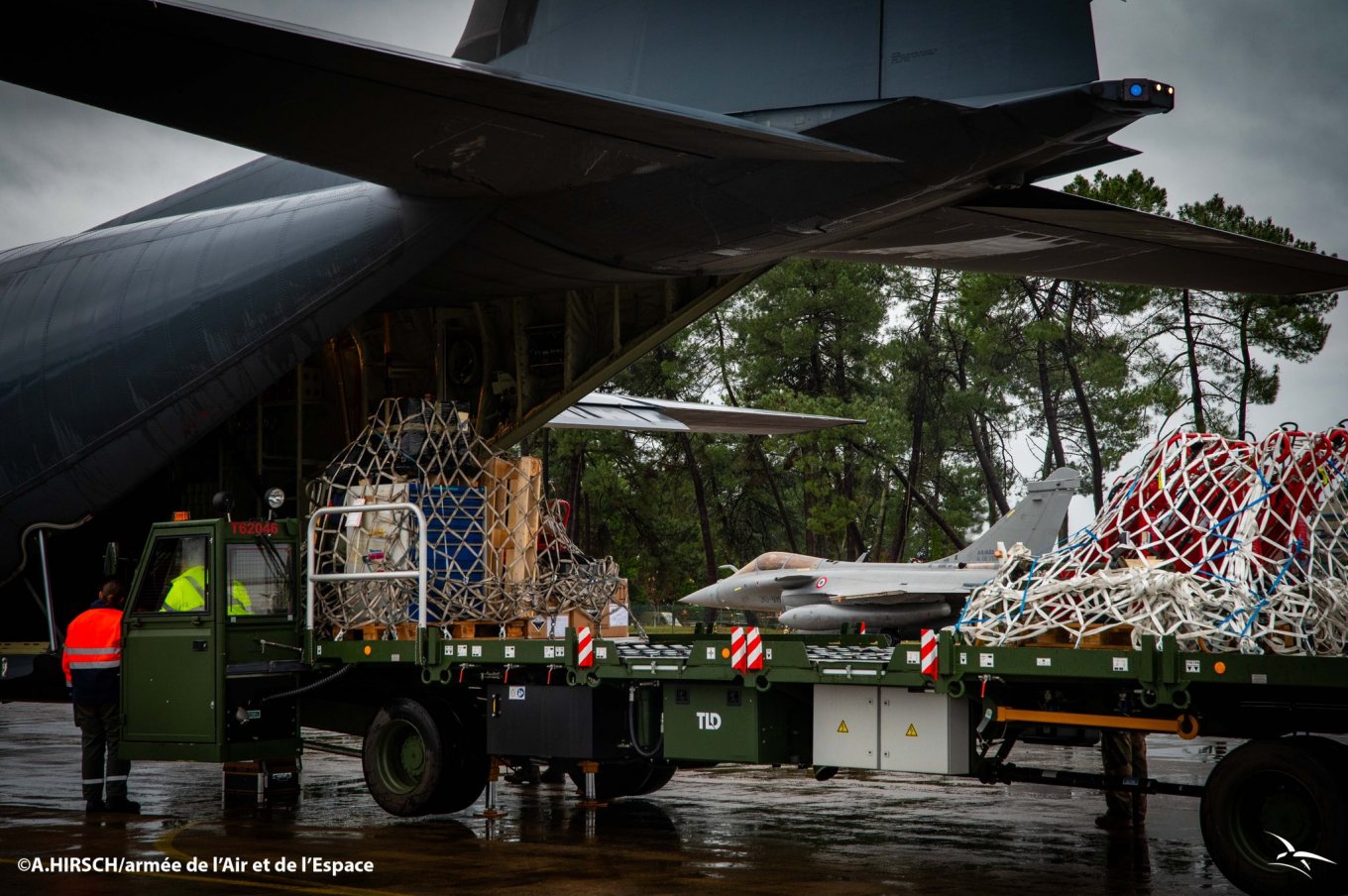France Trials Rafale Combat Performance with SCALP Missiles Amid russian Threats, Defense Express