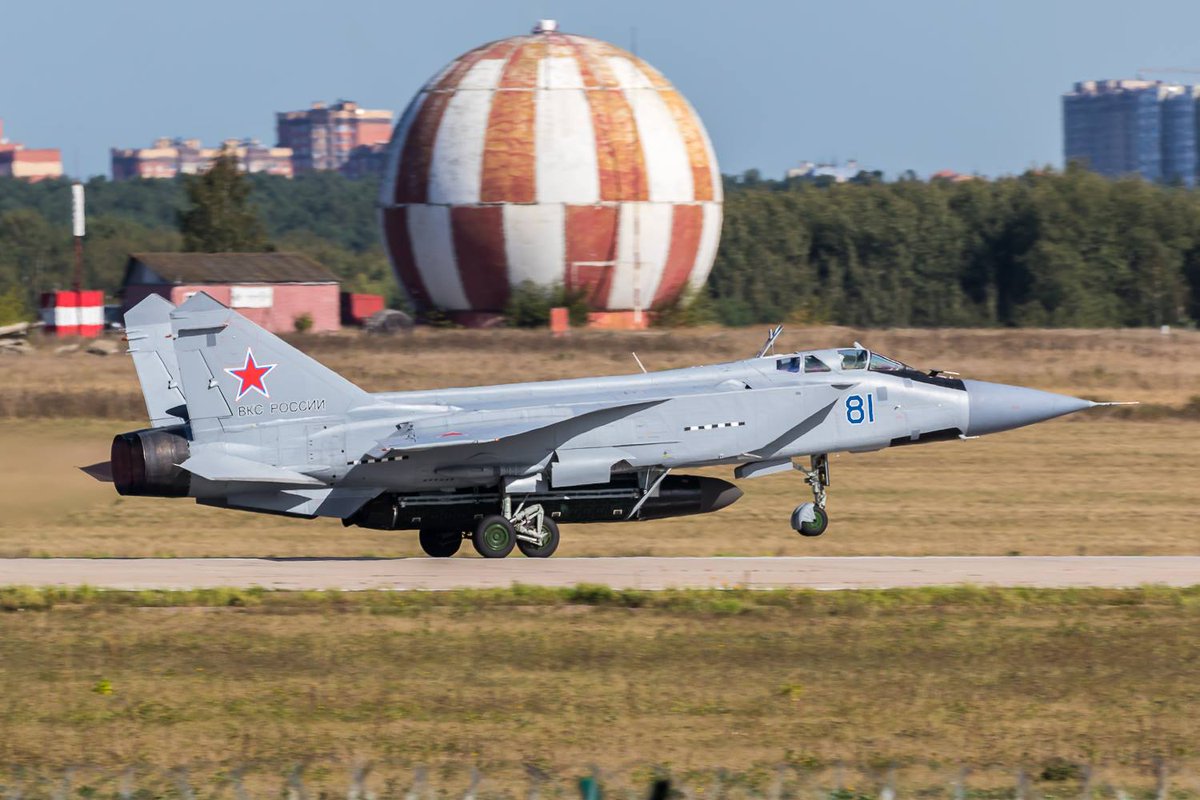 Why Does russia Need More Than 40 MiG-31 Kinzhal Carriers if It Has Only About 100 Missiles?